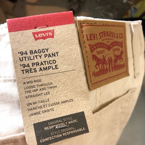 NWT Levi’s cream Utility Pant - Picture 8 of 13